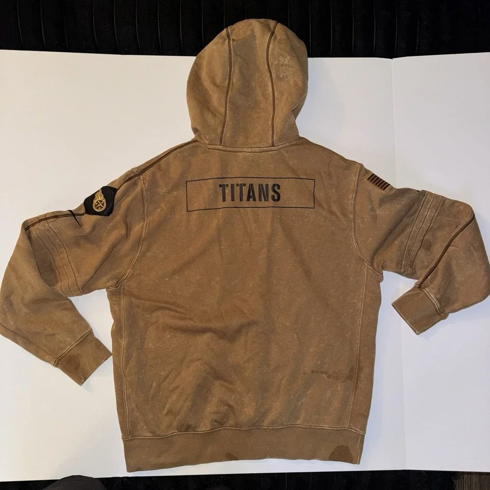 Men's Large Nike Tennessee Titans Support Our Troops Pullover Hoodie Brown NFL‎